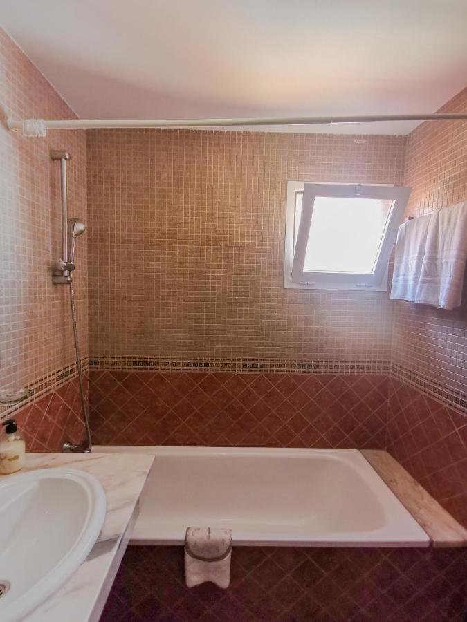 Aeren House Villa ลาโอลีวา ภายนอก รูปภาพ